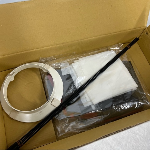 Interfit EX/EXD200 24” softbox new open box professional studio lighting - Picture 2 of 6